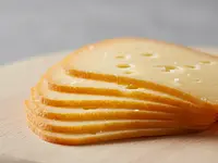 Ser żółty (plastry, np. gouda)