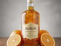 Orange liqueur (Cointreau / triple sec)