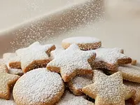 Powdered sugar for dusting