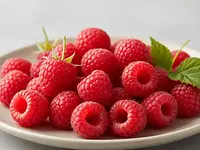 Raspberries (fresh, for decoration)