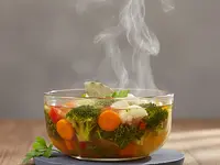 Hot vegetable broth