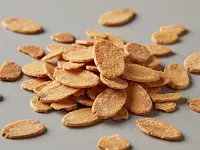 Almond flakes (for decoration)