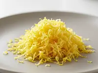 Skórka z cytryny (opcjonalna)