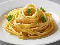 Makaron (np. spaghetti lub tagliatelle)