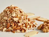 Chopped almonds