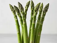Green asparagus