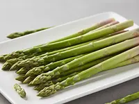 Green asparagus