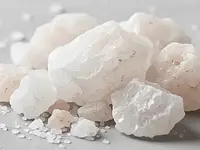 Sól kamienna niejodowana