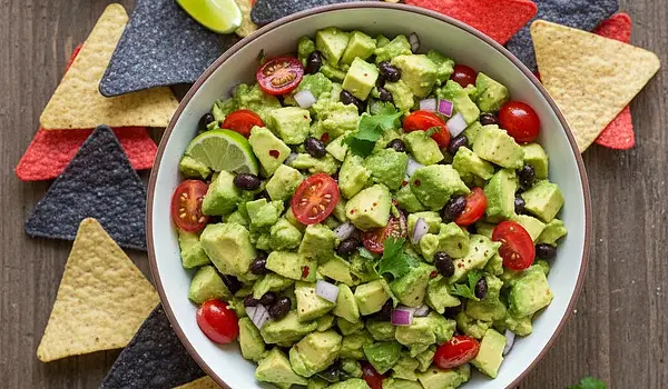 5 kreatywnych sposobów na resztki awokado