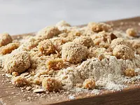 Wheat flour for crumble