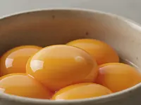 Egg yolks for pudding
