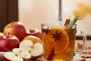 Spiced Apple Mulled Wine with Orange and Rosemary