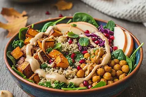 Jesienny Power Bowl z Pieczoną Dynią i Sosem Tahini-Jabłkowym