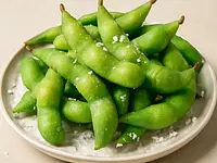 Edamame (young soybeans)